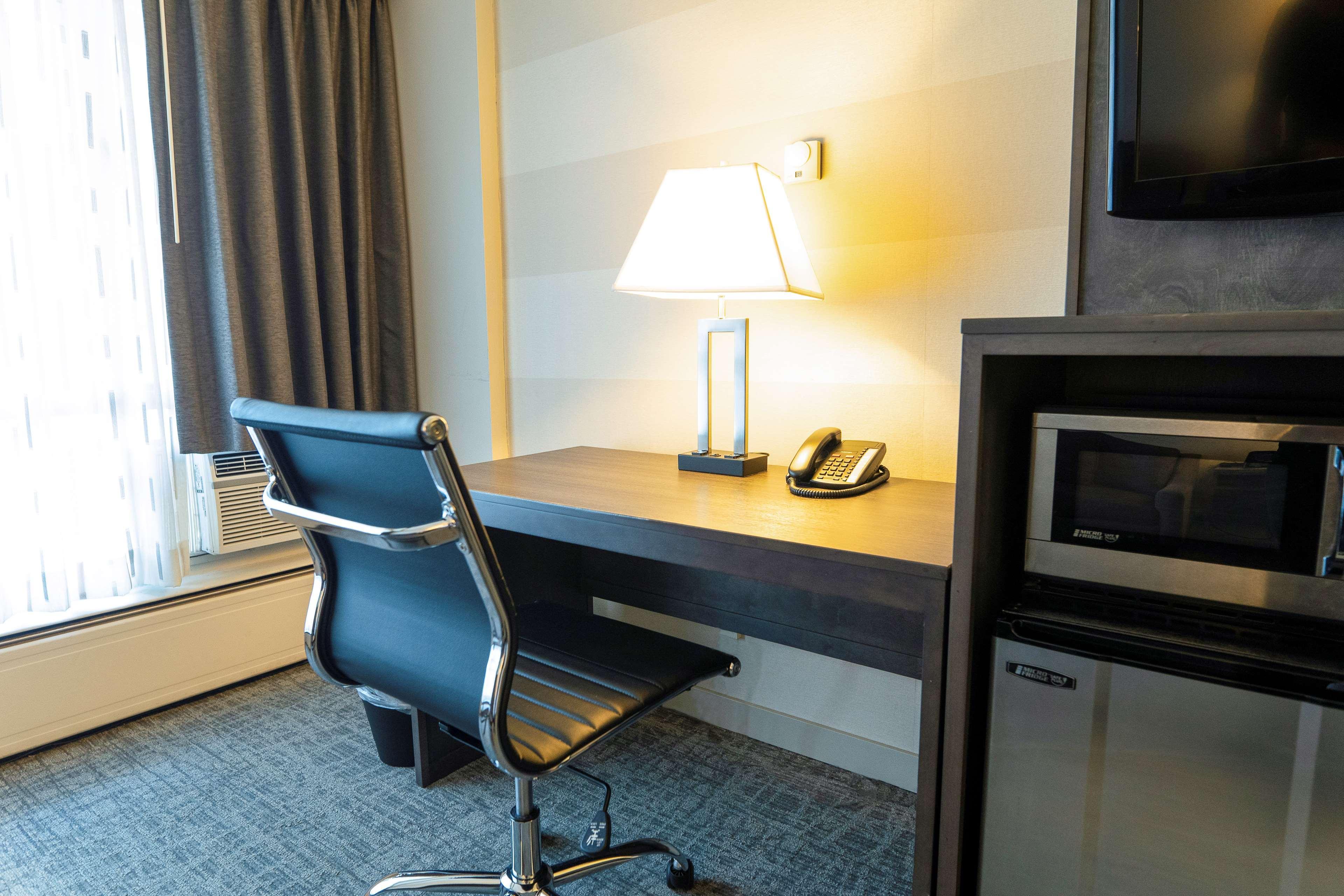 Best Western Plus Sands Vancouver Bagian luar foto